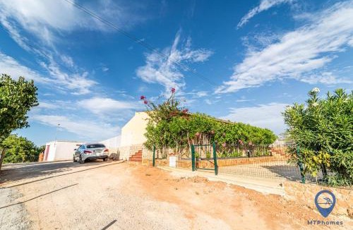 Silves Villa | Orange House by MTPhomes