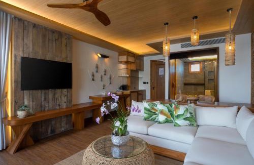 Siray Hotel | SINAE Phuket Luxury Hotel