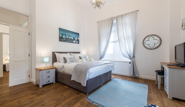 Villa Isabella- Private Heated Pool
