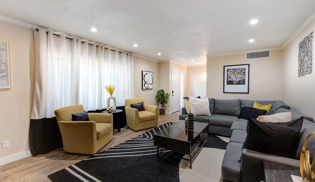 8737 E Sage Dr in Scottsdale