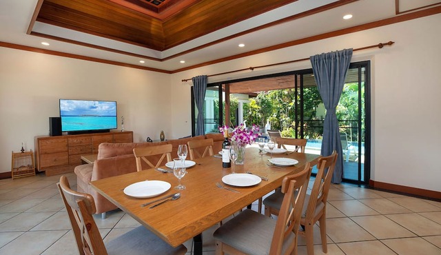 Boutique 3BR Pool Villa Bianca NaiHarn