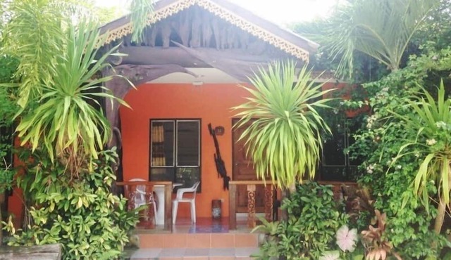 Ruan Mai Sang Ngam Resort
