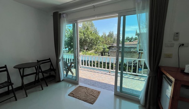 Tharadol Beach Resort