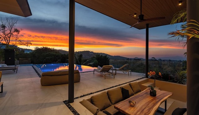 Luxury 4 bedroom villa in Koh Samui with stunning sea views to Koh Phangan