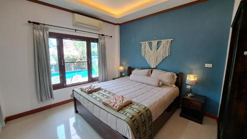 Ananda resort, Villa7 in Maenam Jungle