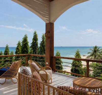 Baan Jai Dee Beach Front Hotel