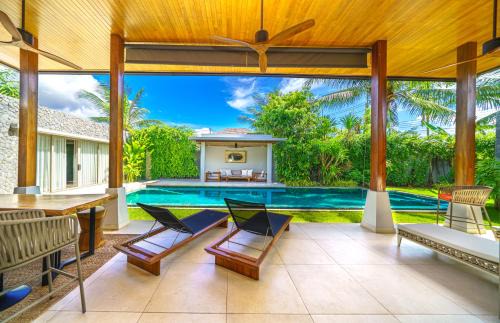 Deluxe Villas Phuket Free Airport Pickup from 7 days