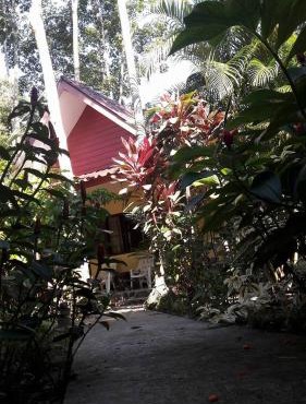 Khao Sok Holiday Resort